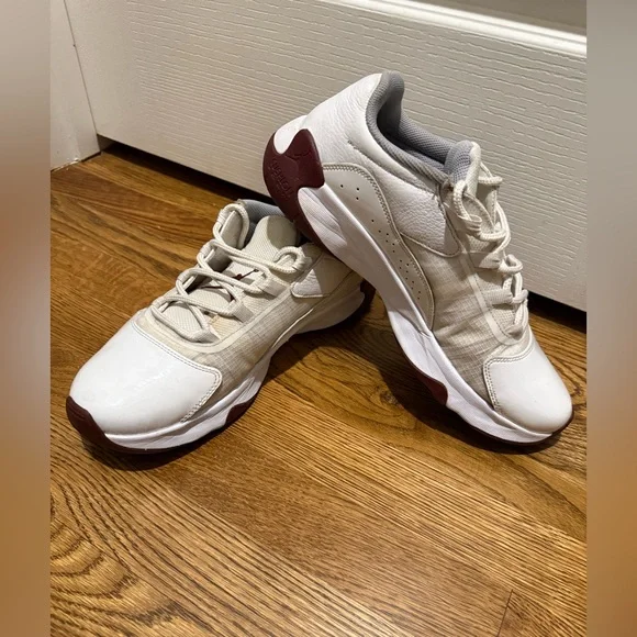 Nike Air Jordan 11 CMFT Low Mens Sz 10 - Picture 10 of 13